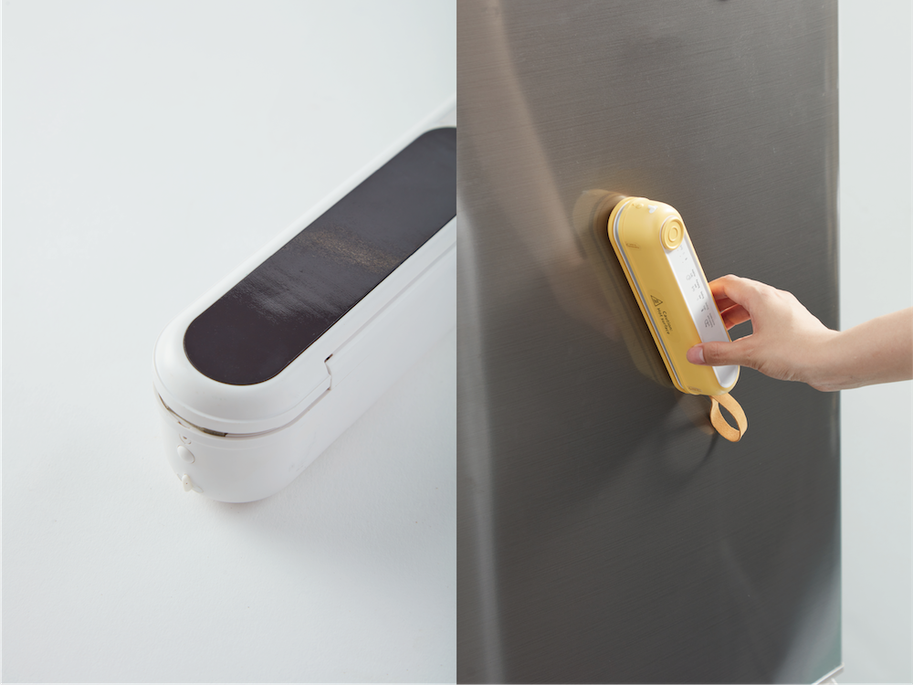 磁力でピタッ!手のひらサイズの充電式コードレス真空パック機「Suseal」