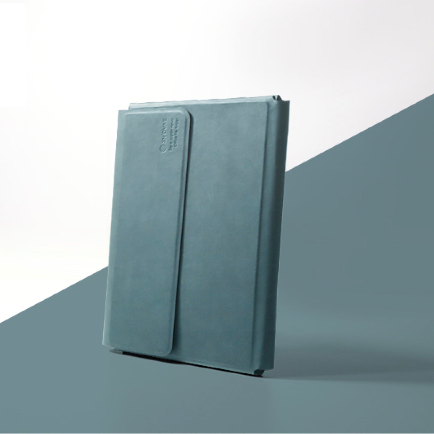 磁力で組み合わせるノートフォルダ「A5 office folder」