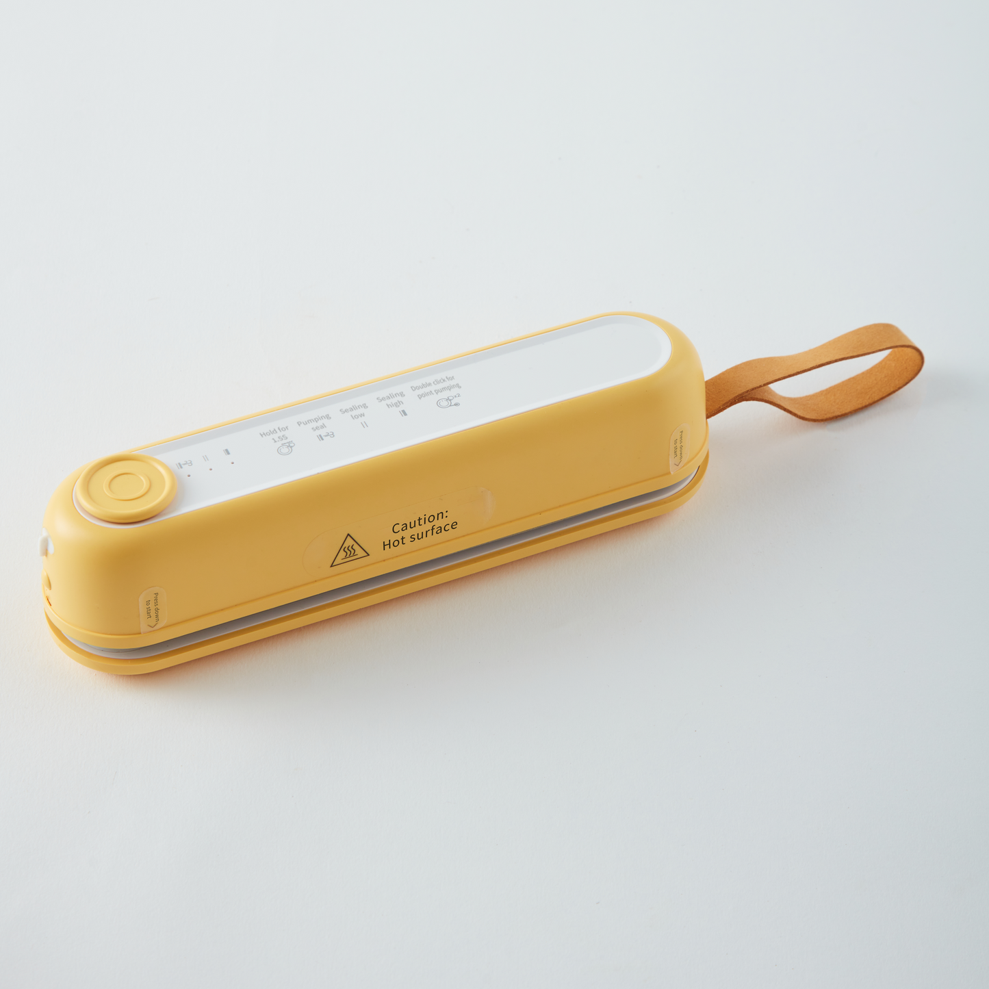 磁力でピタッ!手のひらサイズの充電式コードレス真空パック機「Suseal」