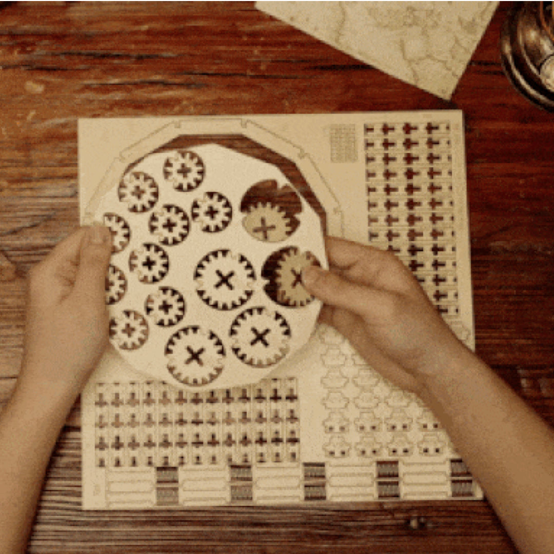 大人が本気になる!動くパズル地球儀「THE MARGLOBE」