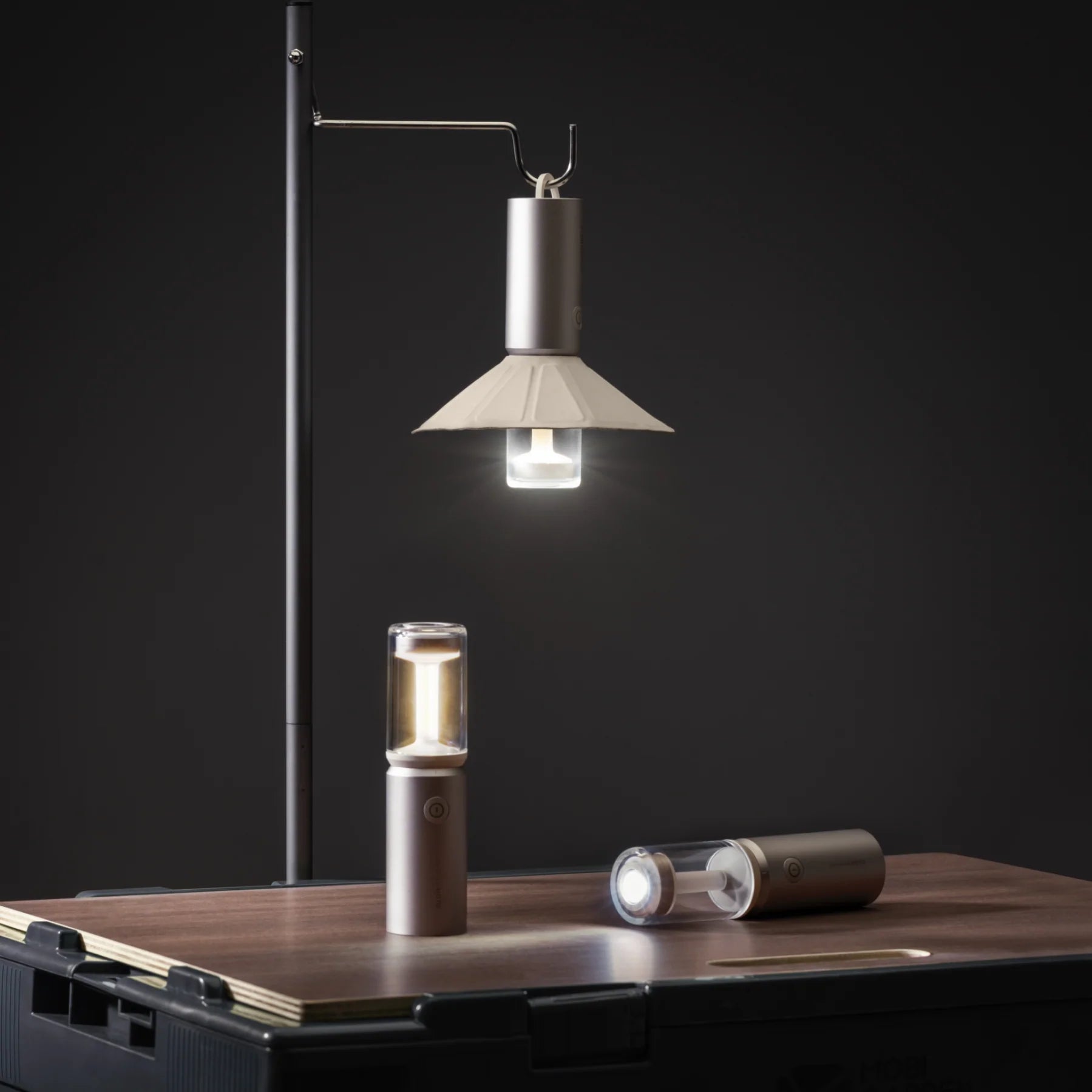 3つの光源搭載小型キャンプライト「HOTO CAMPLIGHT」 – 10 square meters 3つの光源搭載小型キャンプライト「HOTO CAMPLIGHT」 – 10 square meters