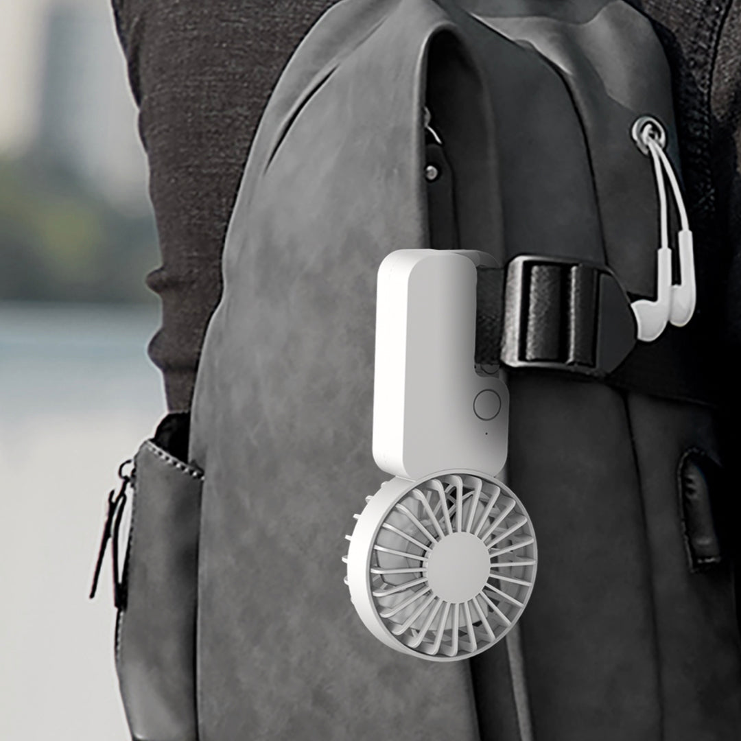 アウトドアにおすすめ！カラビナ付きハンディファン「Hook Fan」