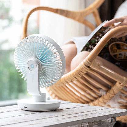 首振り機能つき！充電式卓上ファン「Ballet Rotating Desktop Fan」