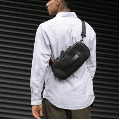 荷物が増えても大丈夫！容量が16倍になるバッグ「Sandwich Backpack」